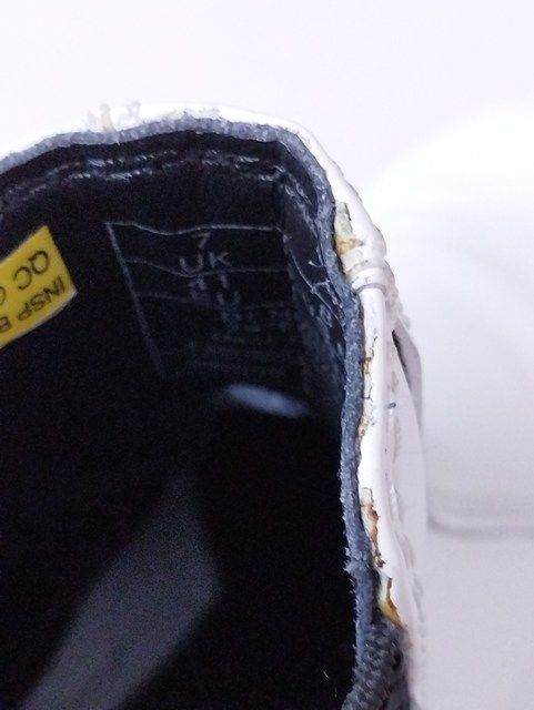 ホワイト 2976
