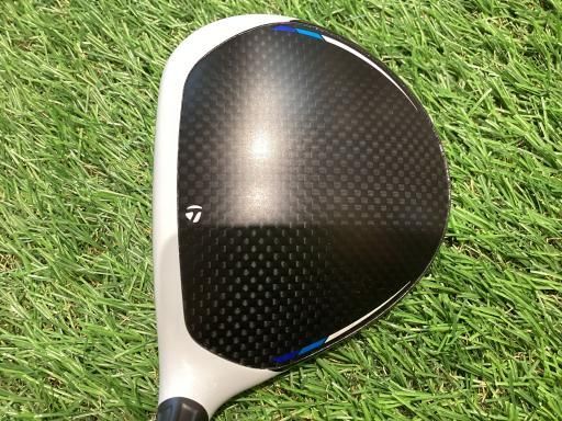 テーラーメイド SIM2 3W 15° ライバルを出し抜く飛距離！ テーラーメイド「SIM2」シリーズの