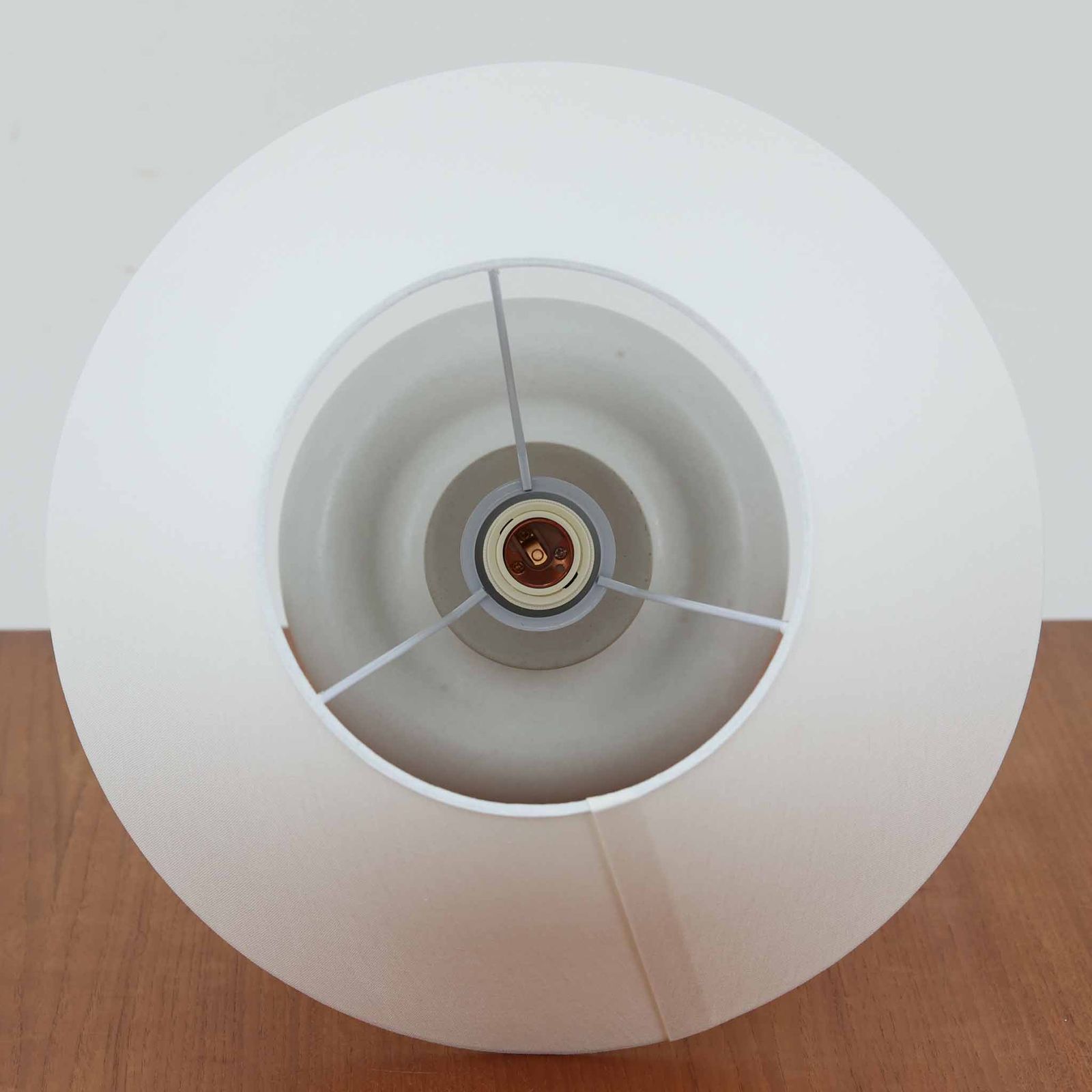 Le Klint テーブルランプ 高さ52cm Ole Boggild レ クリント デンマーク製 北欧ビンテージ家具 北欧照明 DK18501 WWW_NOITHATQUANGTHANH_NET