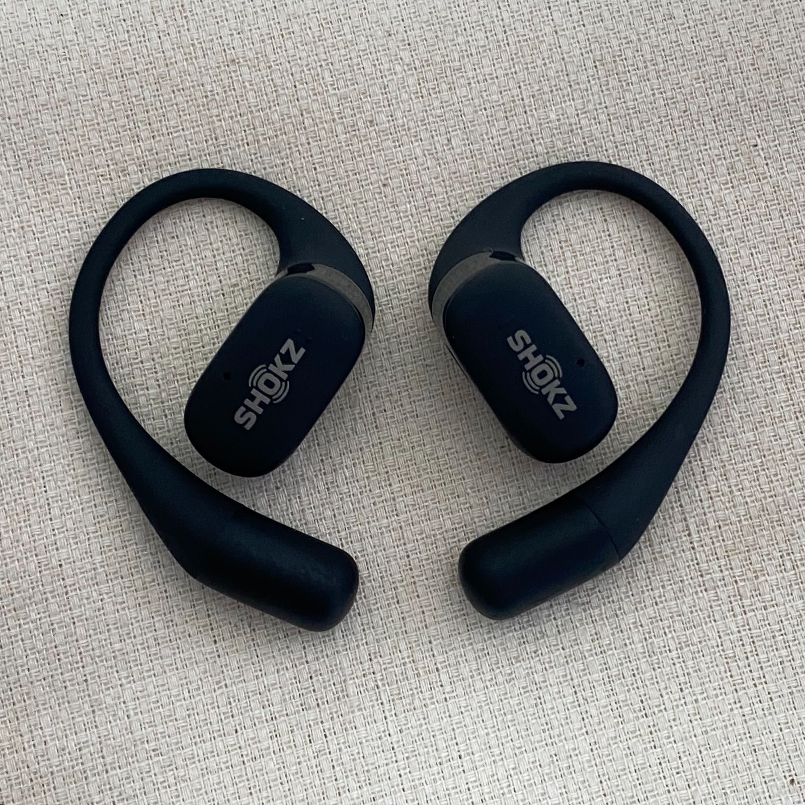 全国送料無料! 浜館46-605 店舗併売品 Shokz OpenFit ショックス 完全ワイヤレスイヤホン 品 【新入荷·数量限定】