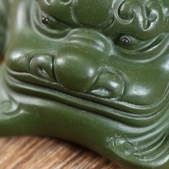 い*み様 ♦中国翡翠 天然石 壺 木製花台付き 瓶 花瓶 置物飾り グリーン紫色 ミャンマー産天然無処理翡翠 葉っぱ ペンダント 手石