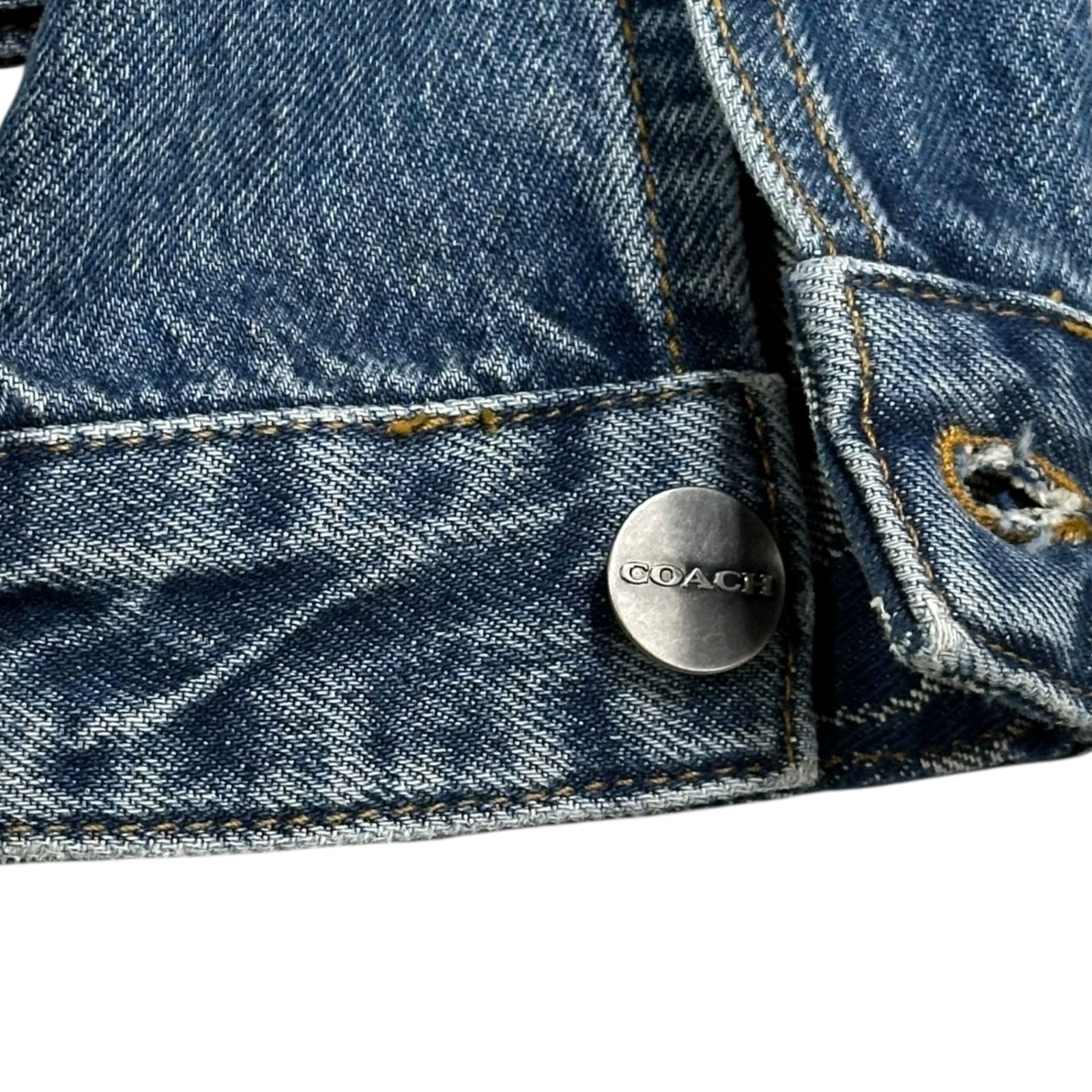 【美品】COACH ワッペン レザー 切替 デニムジャケット M COACH (コーチ) デニム×レザー ロゴプリント ショルダーバッグ