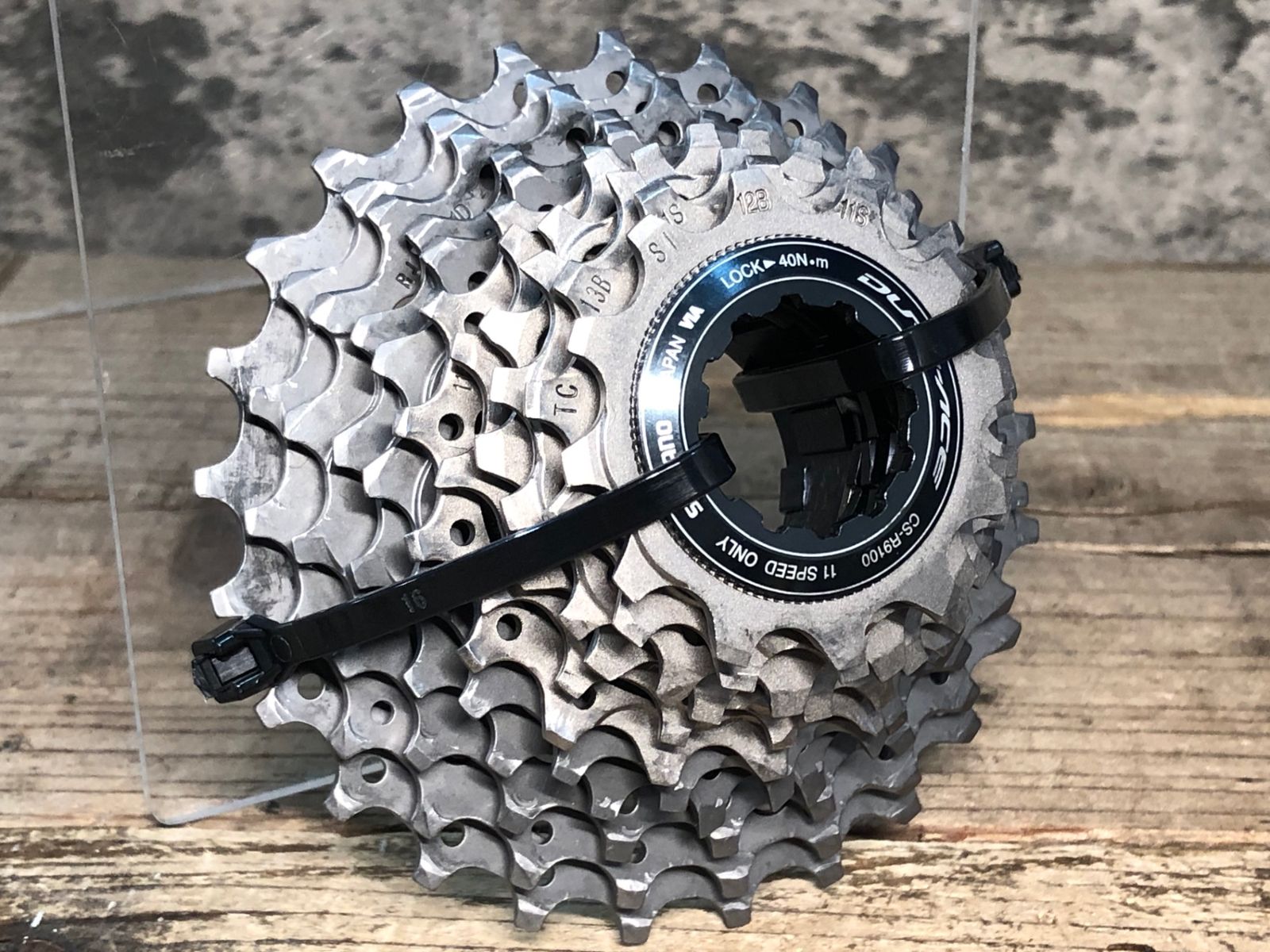 IZ324 シマノ SHIMANO デュラエース DURA-ACE CS-R9100