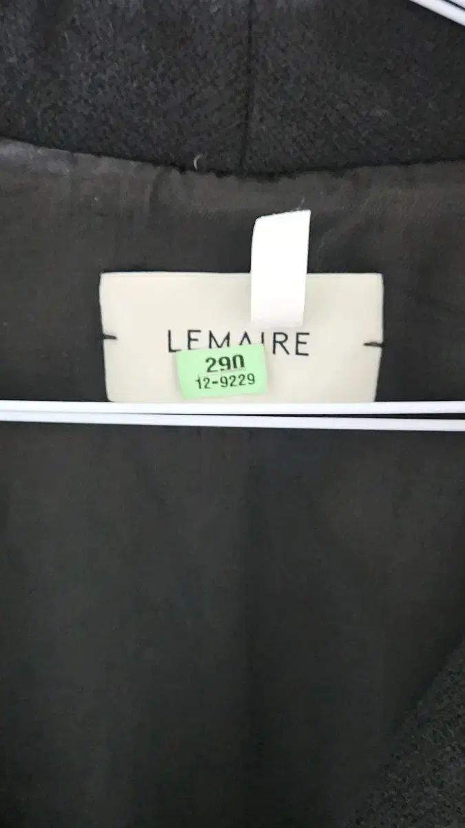 44 LEMAIRE