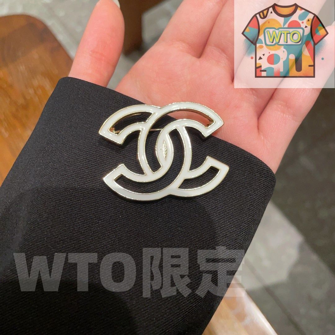 今日WTO】CHANEL 最新モデル ブローチ 女性向け マルチウェア