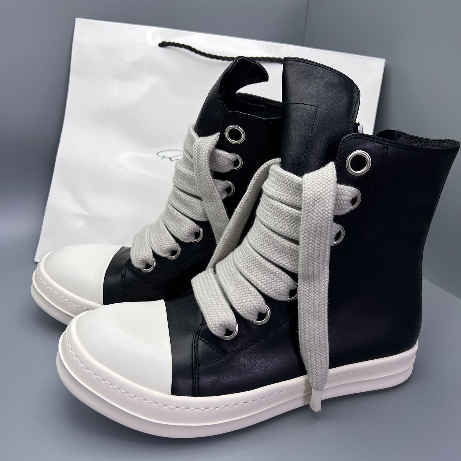 Rick owens ラモーンズ ジャンボレース サイズ: 43 / 42 - メルカリ