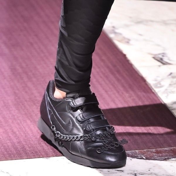 NIKE×COMME des GARCONS ナイキ コムデギャルソン 19AW OUTBURST