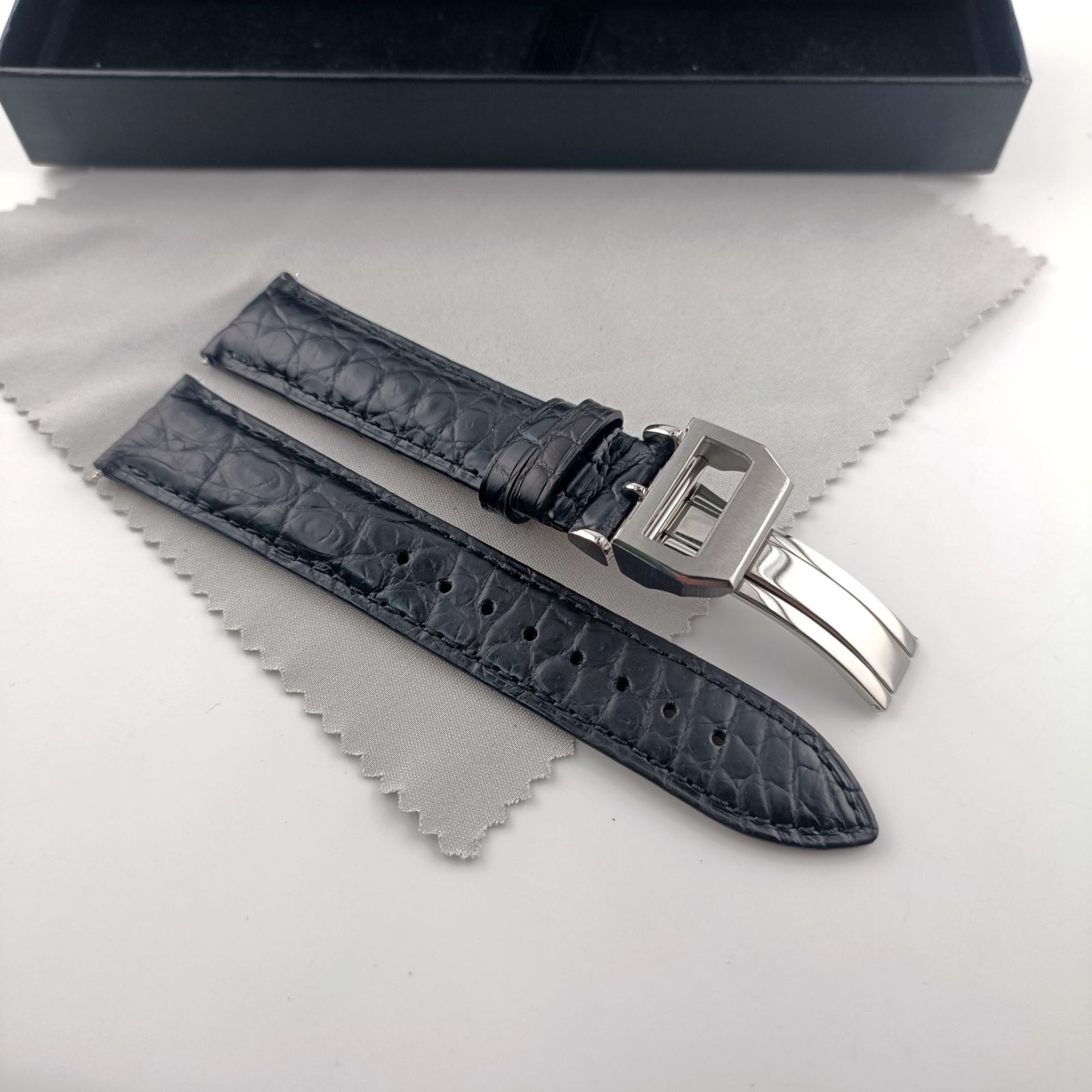 IWC 純正 アリゲーター ベルト 20/17.5 mm 楽天市場】IWC ポルトギーゼ 純正 Dバックル 対応 マット