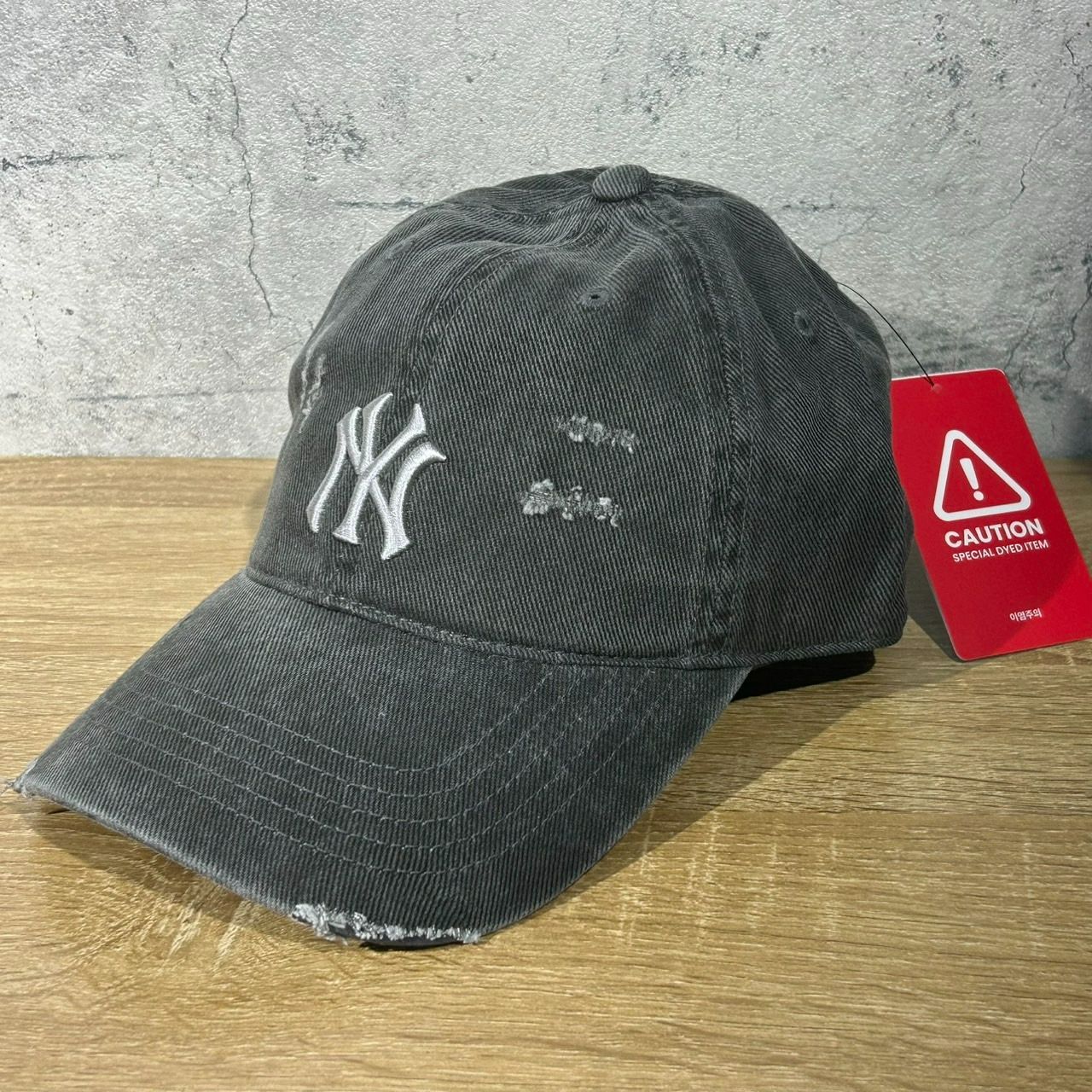 【新品・韓国限定】MLB Korea ヤンキース キャップ 韓国限定】 新品 MLB Korea ベースボールキャップ ブラック