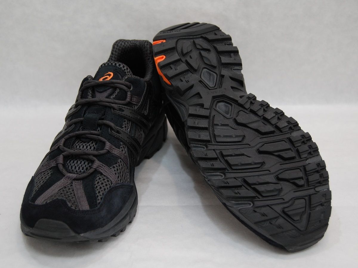 ASICS gel sonoma 15-50 black/graphite grey アシックス ゲル ソノマ
