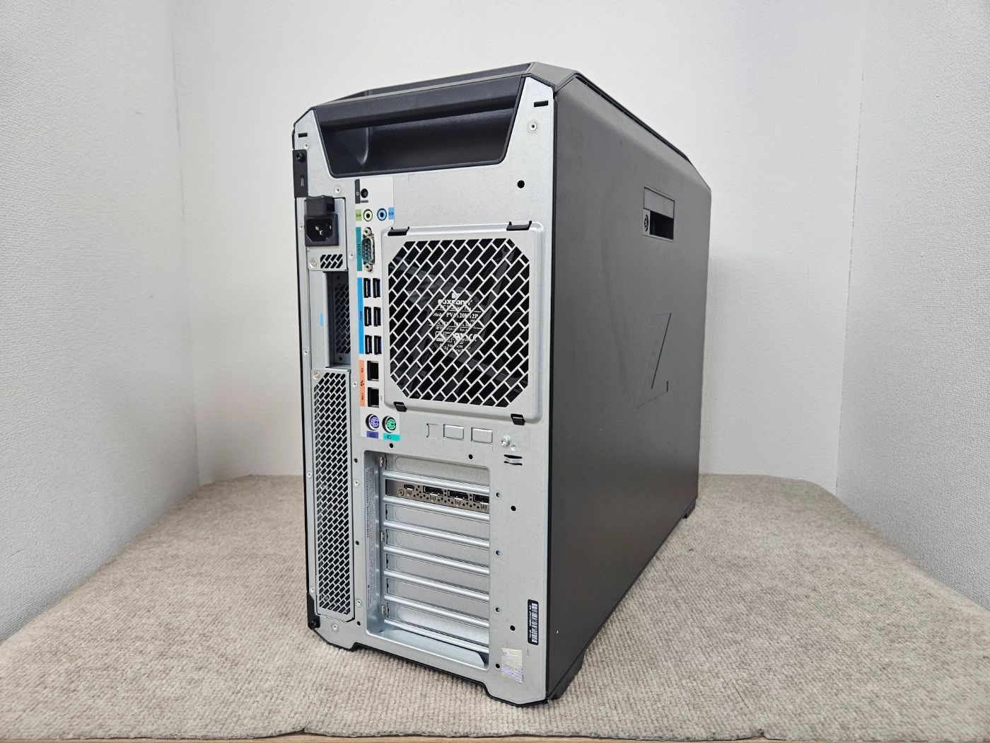 40コア80スレッド2CPU
