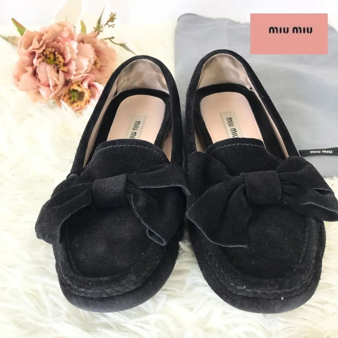 MIUMIU　フラットシューズ　リボン　ビジュー MIUMIU フラットシューズ リボン ビジュー ミュウミュウ miumiu