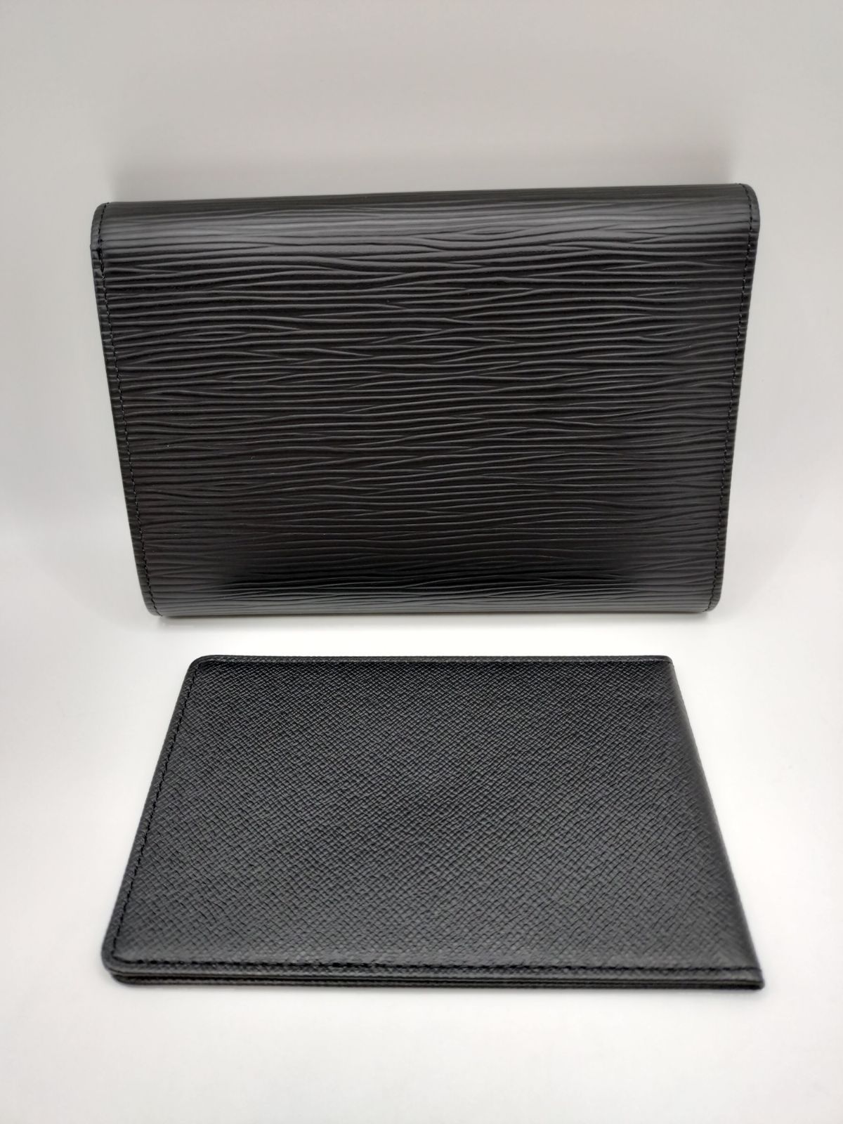 美品】ルイヴィトン LOUIS VUITTON ポルト トレゾール エテュイ