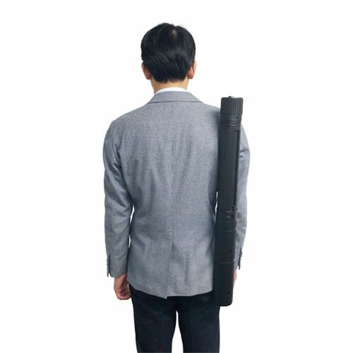 ブラック