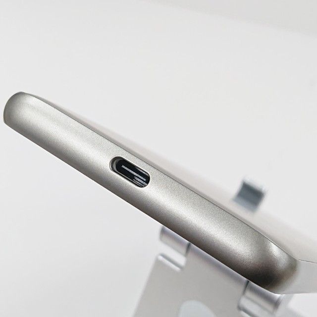 BASIO kyv47 (2台セット) シャンパンゴールド ネイビー basio4 kyv47の