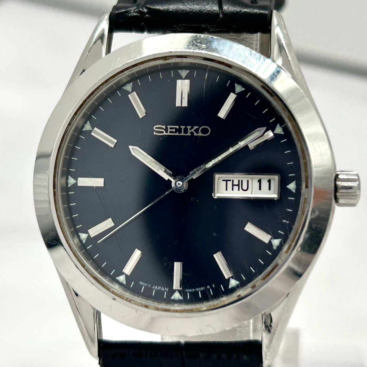 【美品/電池交換済】SEIKO　腕時計　デイデイト　クォーツ　シルバー　ネイビー ✨SEIKO✨セイコー✨デイデイト✨ネイビー文字盤✨クォーツ✨メンズ