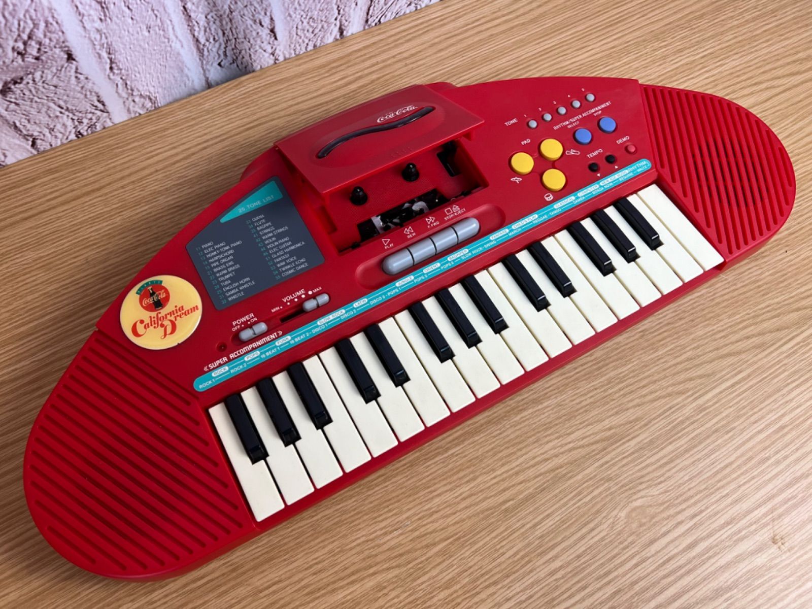 【非売品】コカコーラ カラオケカセット キーボード カリフォルニアドリーム 非売品】コカコーラ カラオケカセット キーボード