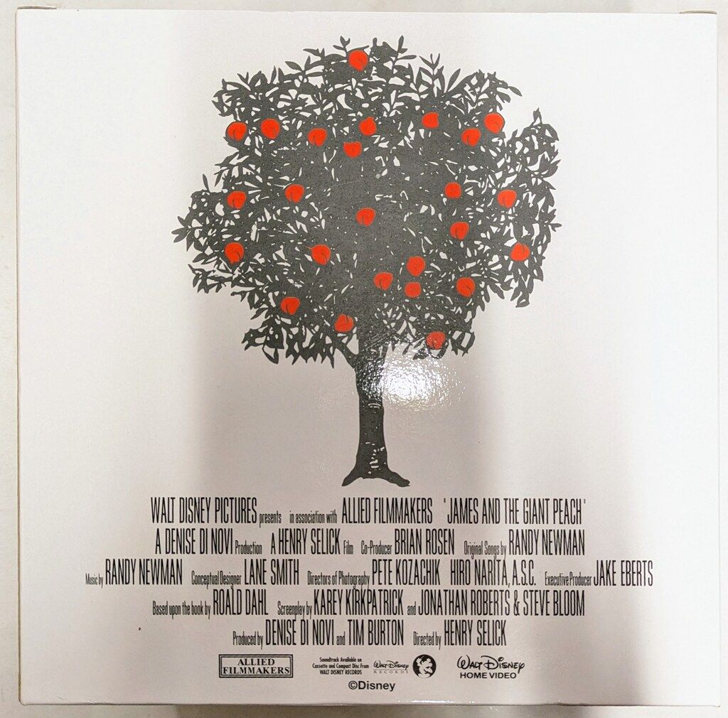 ブエナビスタホームエンターテイメント JAMES AND THE GIANT PEACH フィギュア7体セット