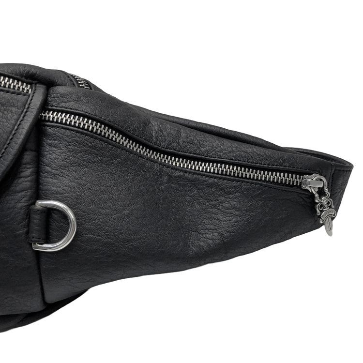 クロムハーツ ダガー 装飾 ガンスリンガーストラップ レザーショルダーバッグ クロムハーツ ダガー 装飾 ガンスリンガーストラップ レザーショルダー