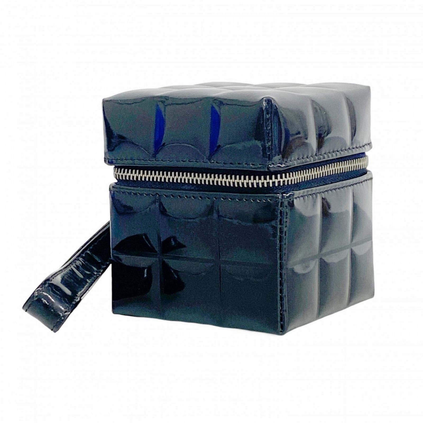 CHANEL シャネル チョコバーポーチ パテントレザー キューブ ブラック 黒 楽天市場】CHANEL シャネル チョコバー パテントレザー キューブ