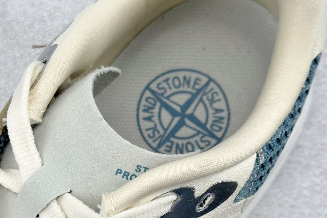 STONE ISLAND X TOKYO DESIGN STUDIO New Balance RC ELITE V2 