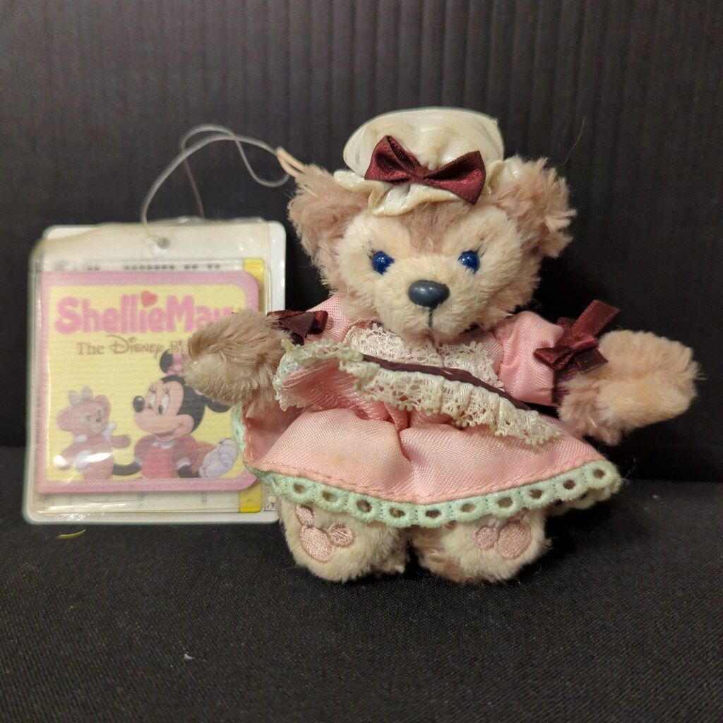 Disney - 専用】ディズニーシー 2013 ダッフィー シェリーメイ ぬいぐるみ ストラップ Amazon.co.jp: ダッフィー シェリーメイ ぬいぐるみ ペア