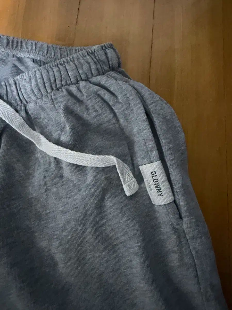 コメントルーClassicソフト パンツ