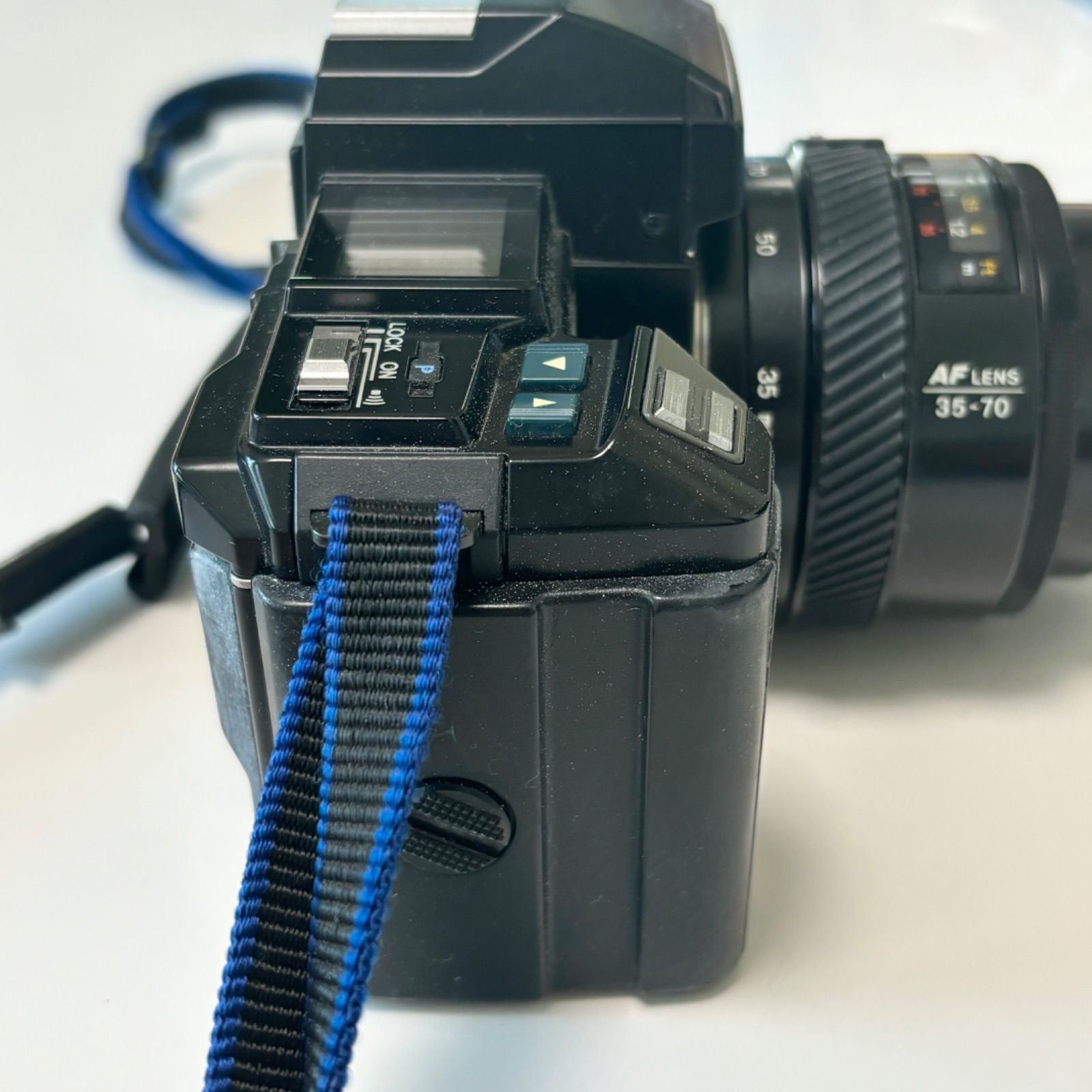 MINOLTA α7 一眼レフカメラ 35-70mmレンズ付き MINOLTA α7を徹底解説。作例からおすすめレンズまで | ONE SCENE