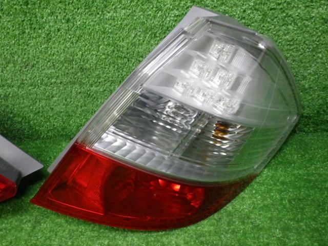 ge8 純正テールライト左右 ホンダGE8フィットRS後期 純正 左右