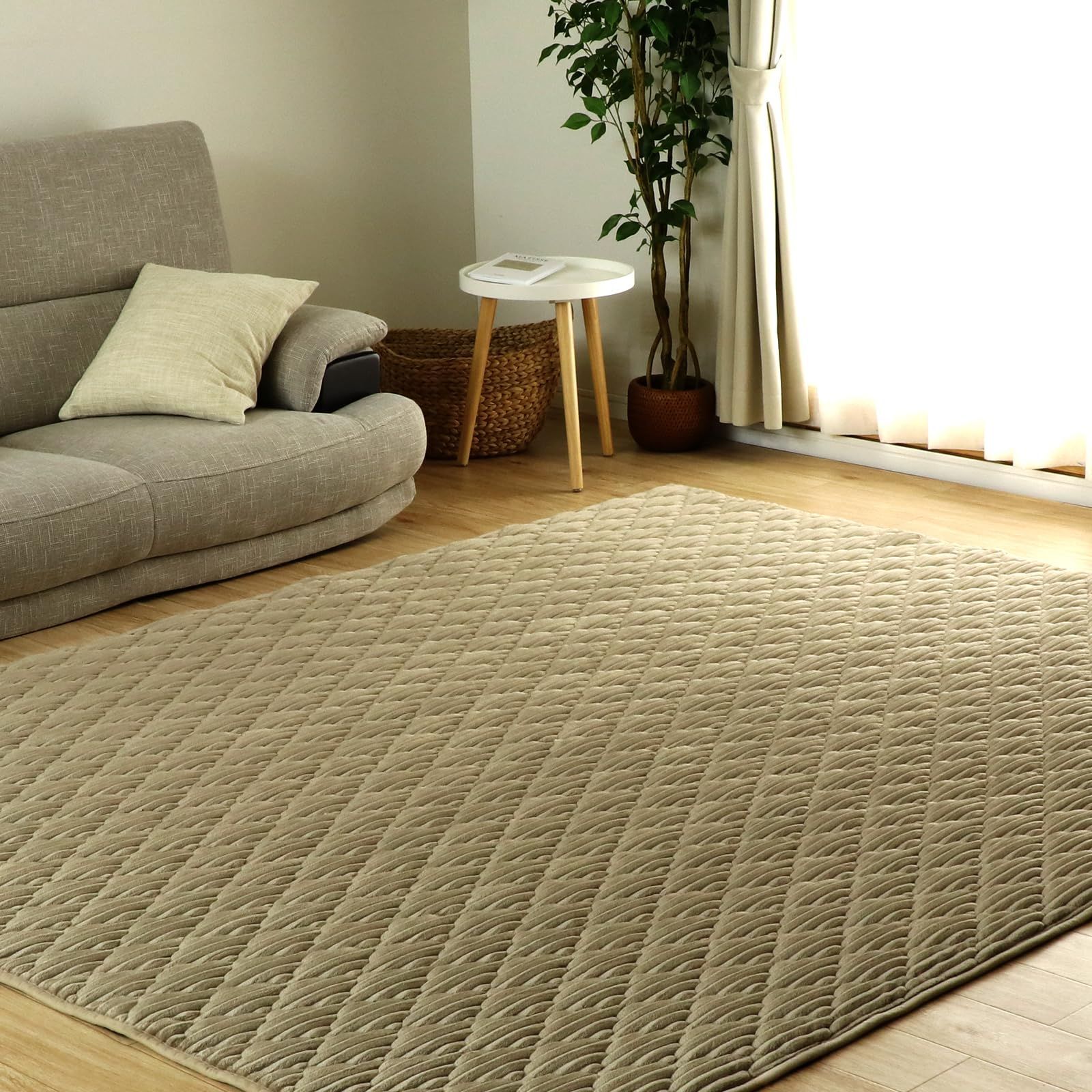 Freely カーペット ラグ 厚手 ラグマット 厚25mm 絨毯 3畳 カーペット200×250cm 滑り止め付き 防音 洗える 清掃が簡単 手触りが柔らかいの特徴がある 防ダニ 抗菌 防臭 ホットカーペット対応 リビングルーム 寝室に使用