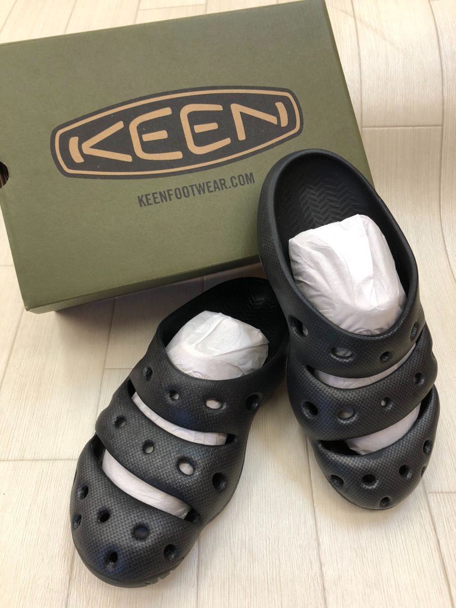 KEEN YOGUI ARTS 1002036　キーン 　ヨギアーツ　メンズ　サンダル　クロッグ　グレー　ヨギ