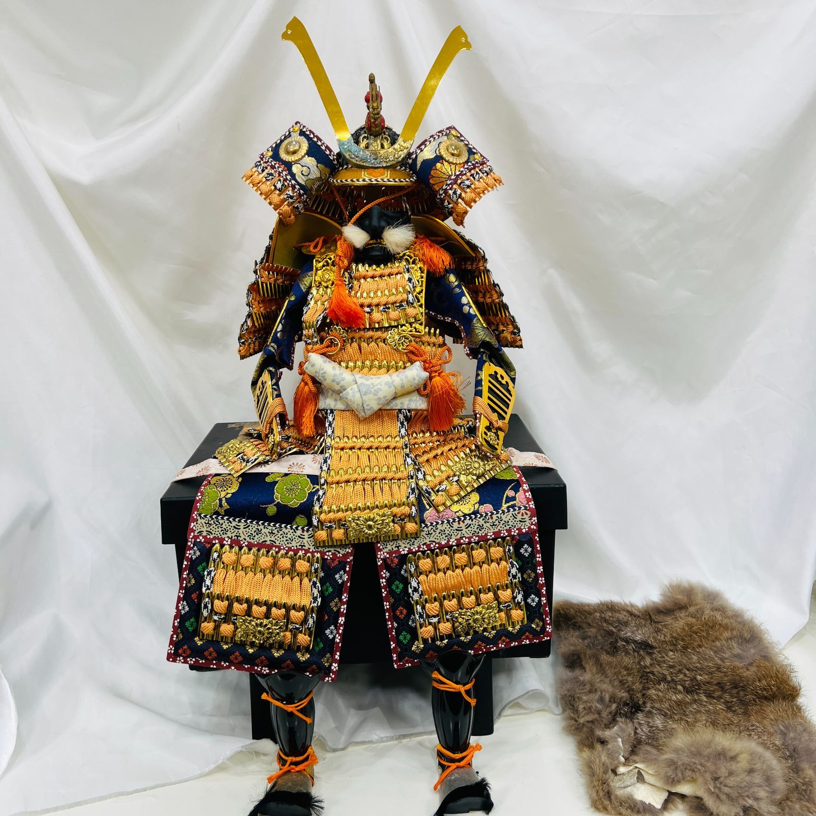 A【ヴィンテージ】兜 ② 五月人形 兜飾り 兜 鎧 日本 伝統工芸品 工芸 