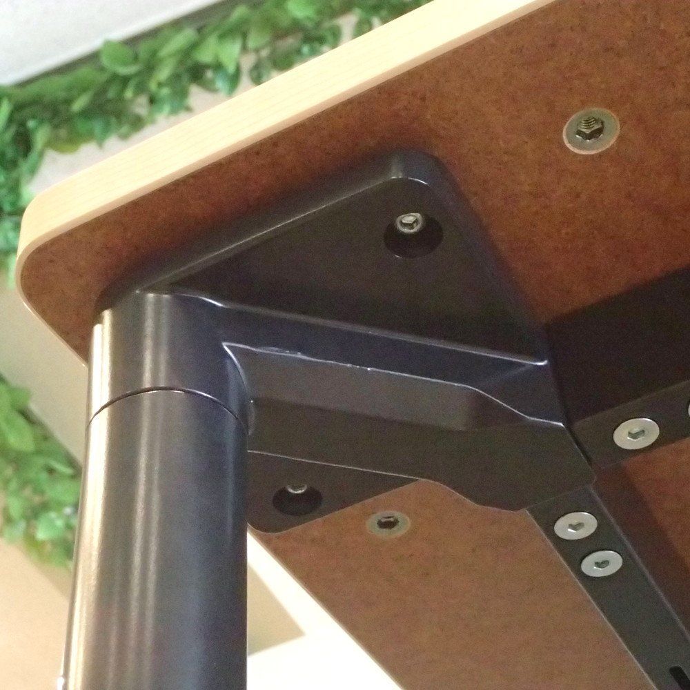 角テーブル ナチュラル 木目調 W900 H1000 ハイテーブル スタンディングテーブル カフェ バー ミーティング EG18793 オフィス家具 MARWIL-DEMENAGEMENTS_CH