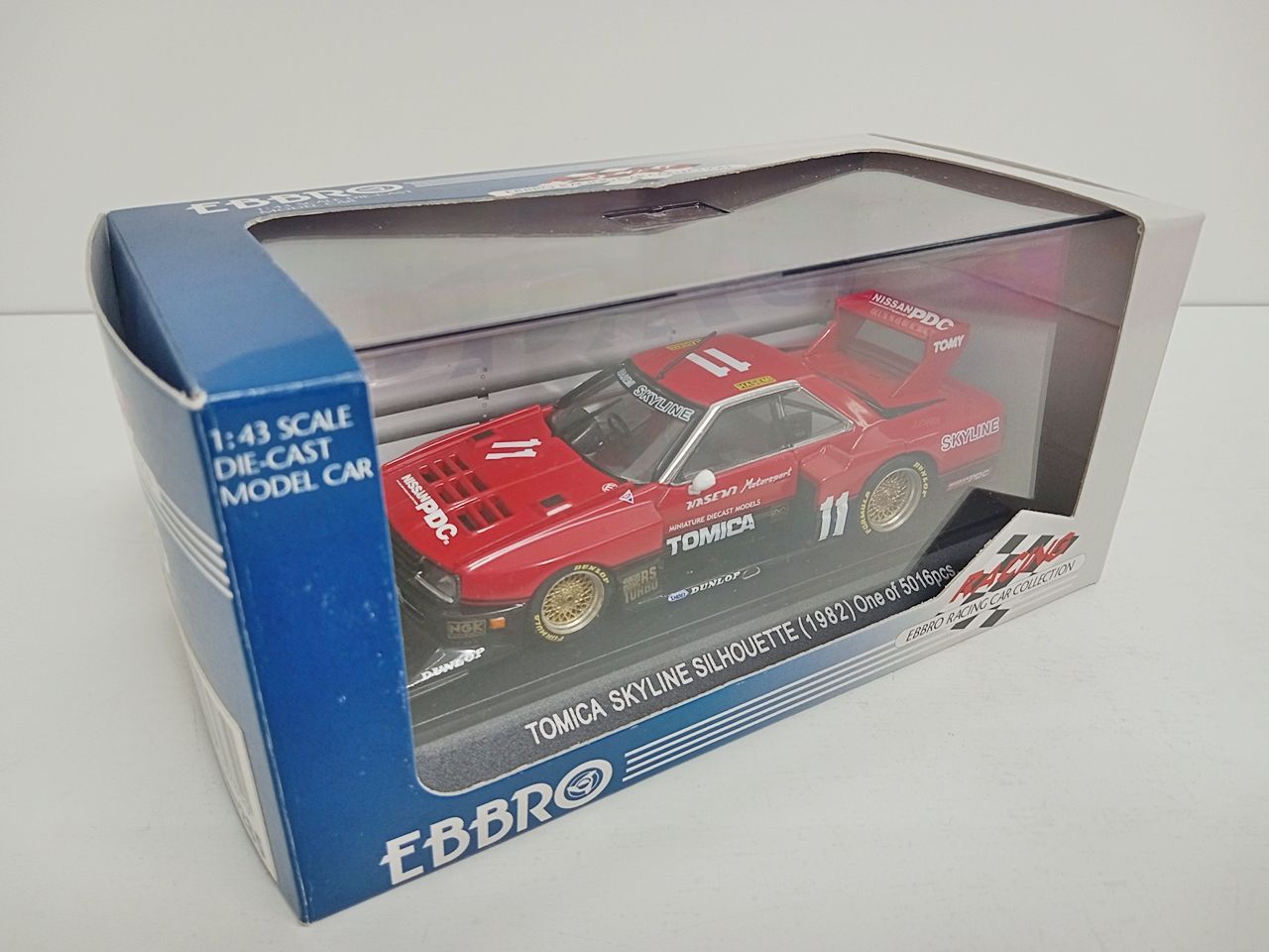 EBBRO エブロ TOMOCA SKYLINE SILHOUETTE 1982 1|43スケール RED M-5209