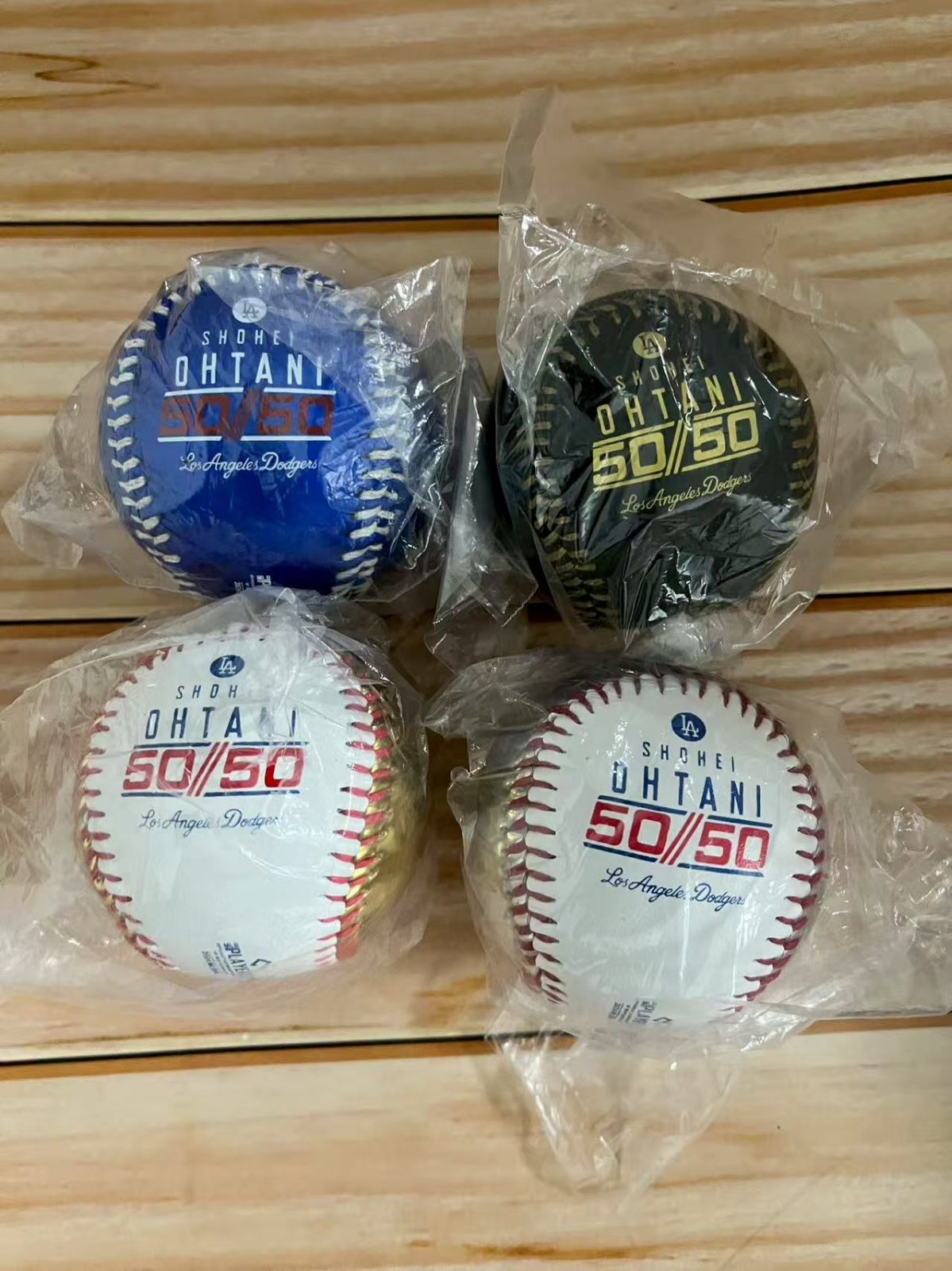 大谷翔平 LAドジャース 50/50 達成記念 硬式ボール硬球 青 金 銀