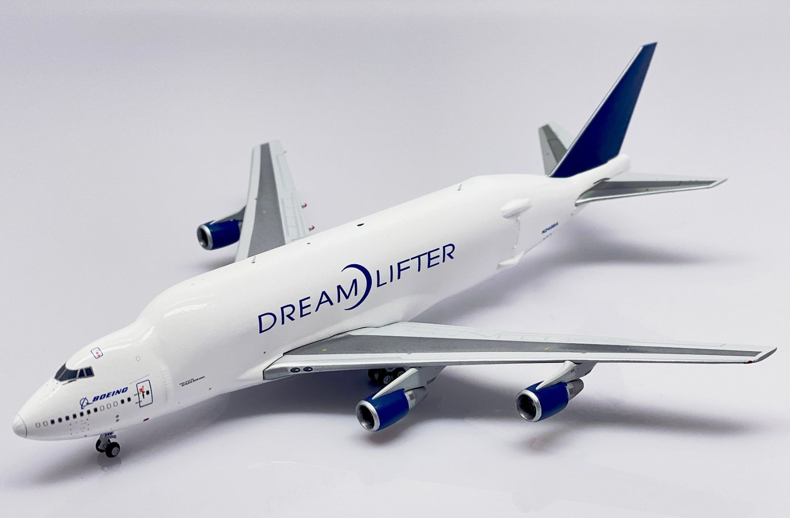 Jcwings ボーイング 747-400LCF ドリームリフター N249BA 1/400 LH4176