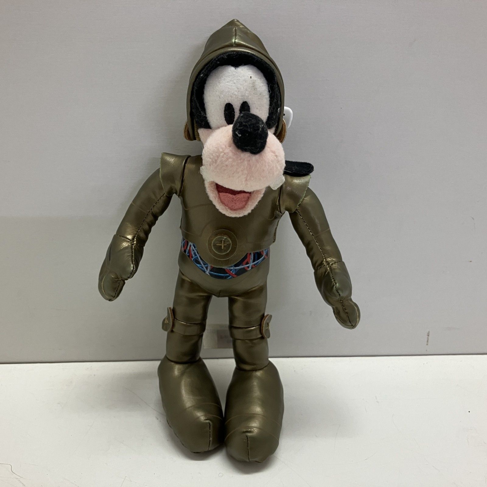 ◇ 【ジャンク品】 TOKYO DisneyRESORT ぬいぐるみ グーフィー