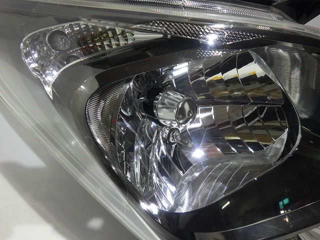ワゴンR ヘッドライト 左右 MH34S HID 100-59270 BD インナーブラック