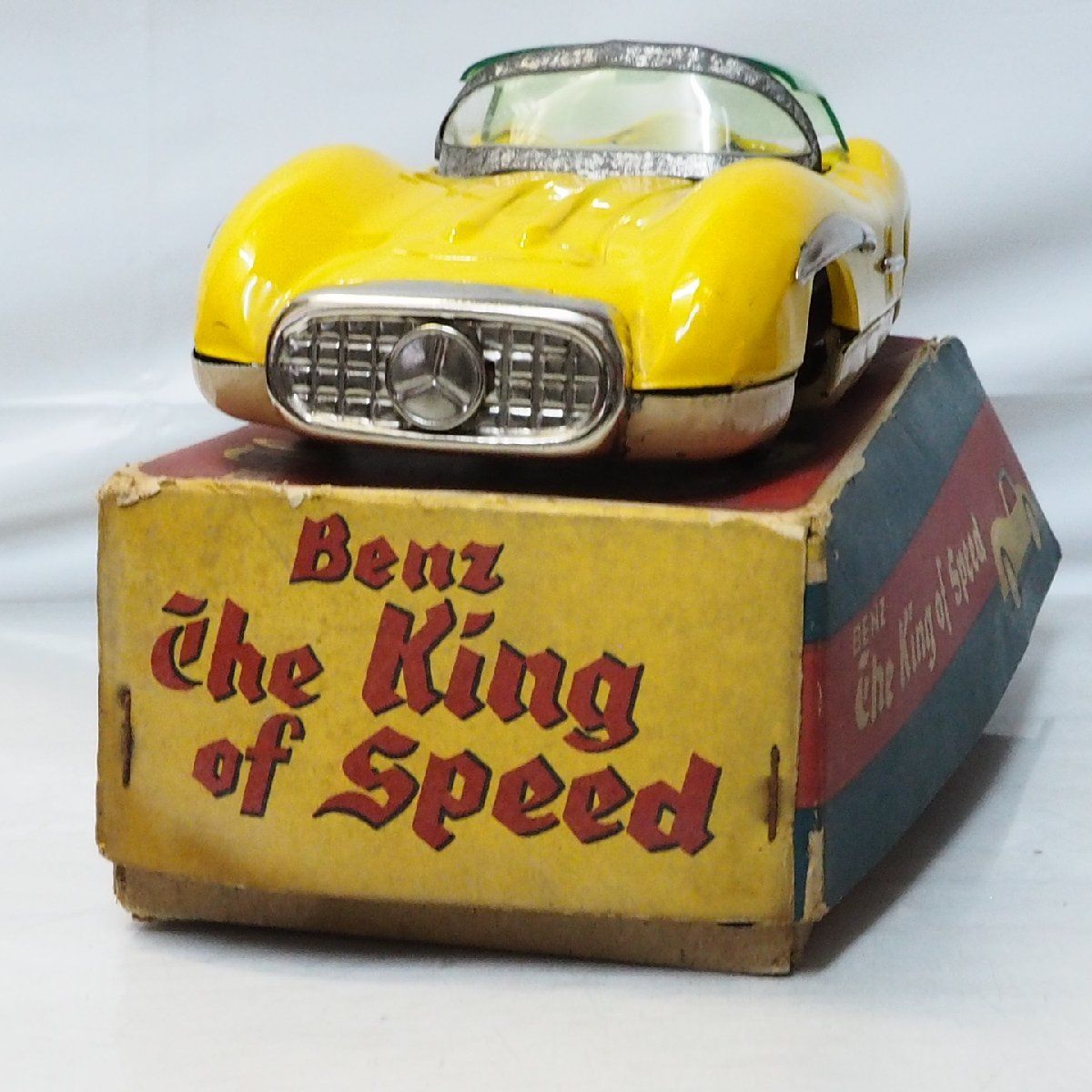 旭玩具【Mercedes Benz The king of Speedイエロー黄 メルセデス 