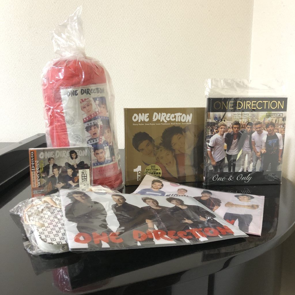 ワンダイレクション ONE DIRECTION オフィシャルグッズ セット - メルカリ