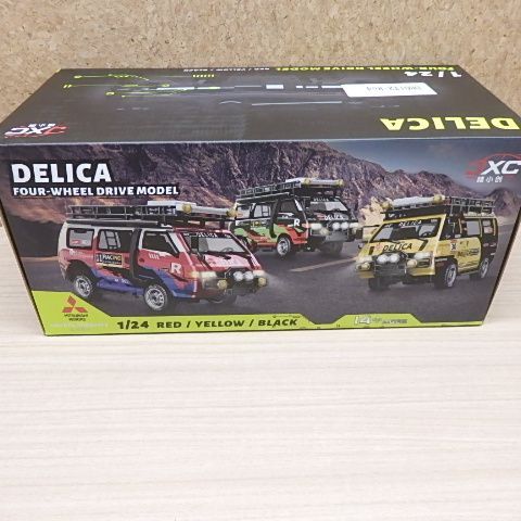 1/24 デリカ スターワゴン DELICA ラジコンカー LEDライト付 1/24 デリカ スターワゴン DELICA ラジコンカー LEDライト付