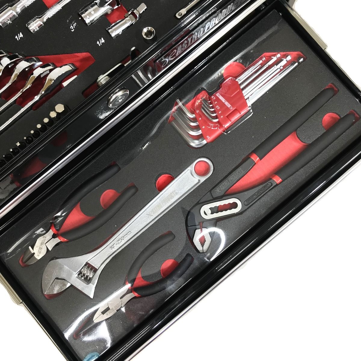 AP 82点 工具セット　ブラック ASTRO PRODUCTS アストロプロダクツ AP ツールセット 82点組 TS226