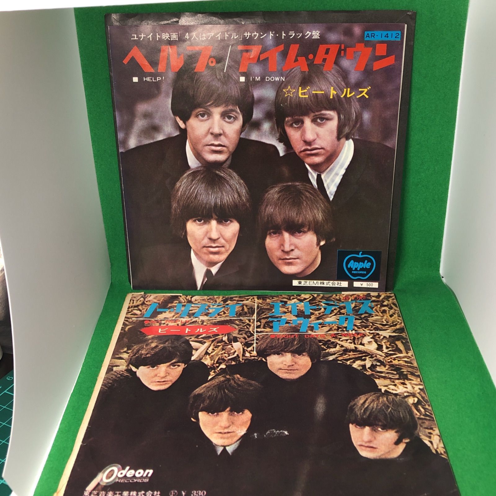 ビートルズ シングルレコード EP盤2枚セット BEATLES - メルカリ ビートルズ シングルレコード EP盤2枚セット BEATLES - メルカリ