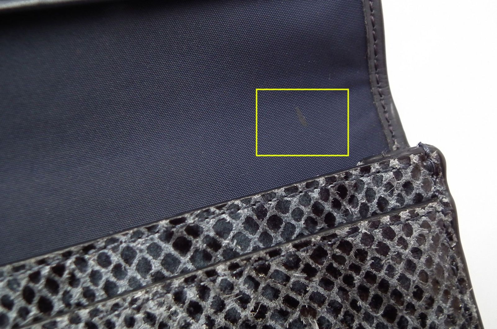 コーチ 長財布 デミクラッチ パイソン型押し 財布 パイソン柄 メンズ レディース ネイビー ＣＯＡＣＨ COACH（コーチ） 長財布 デミクラッチ パイソン型押し パイソン柄 財布