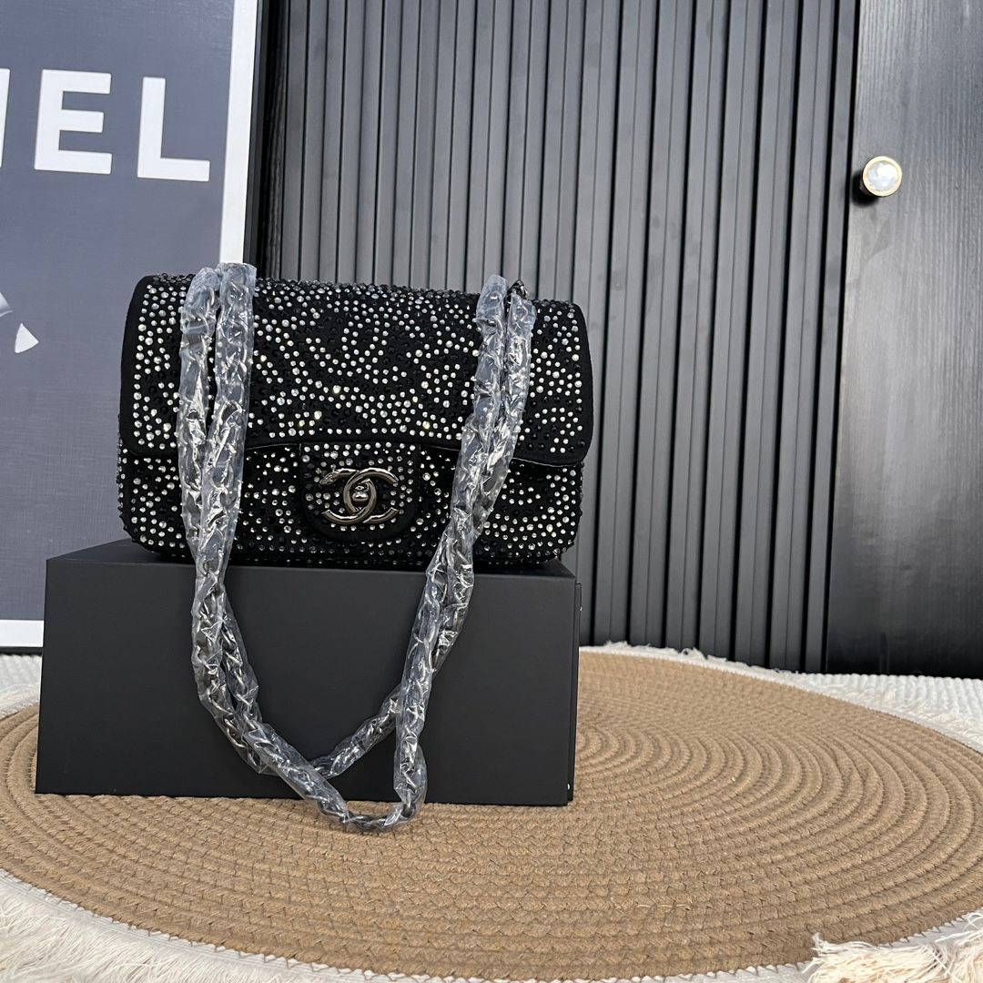 CHANEL ハンドバッグ チェーンバッグ  ショルダーバッグ