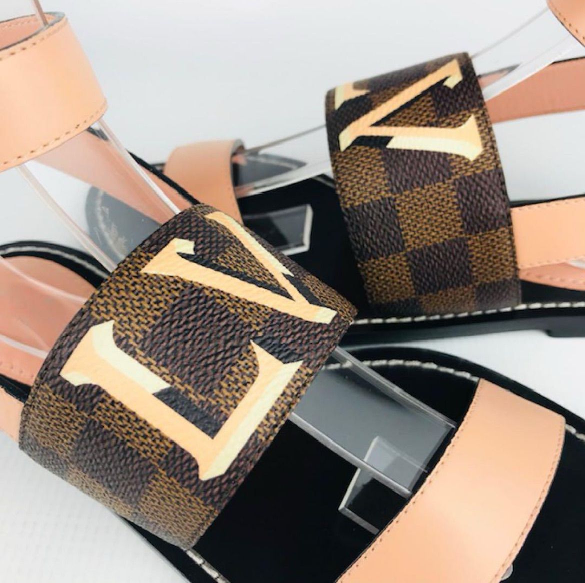 新品未使用☆LOUIS VUITTON・ルイヴィトン レディース レザー切替し