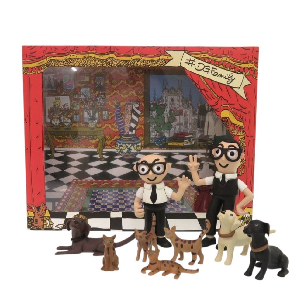 ドルチェ&ガッバーナ フィギュア DG Family 新品同様 ドルチェアンドガッバーナ DG family toys