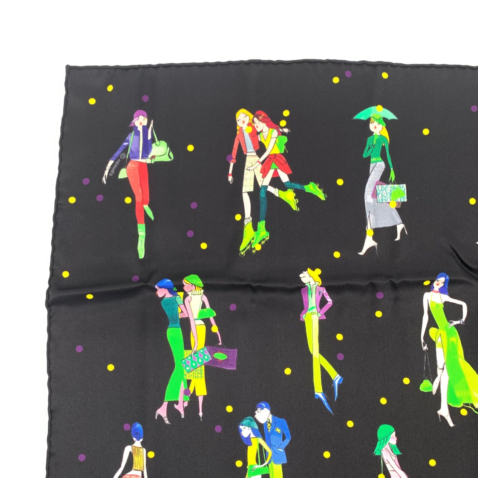 HERMES エルメス カレ70 LES PARISIENNES DE KIRAZ パリジェンヌ HERMES エルメス カレ70 LES PARISIENNES DE KIRAZ パリジェンヌ
