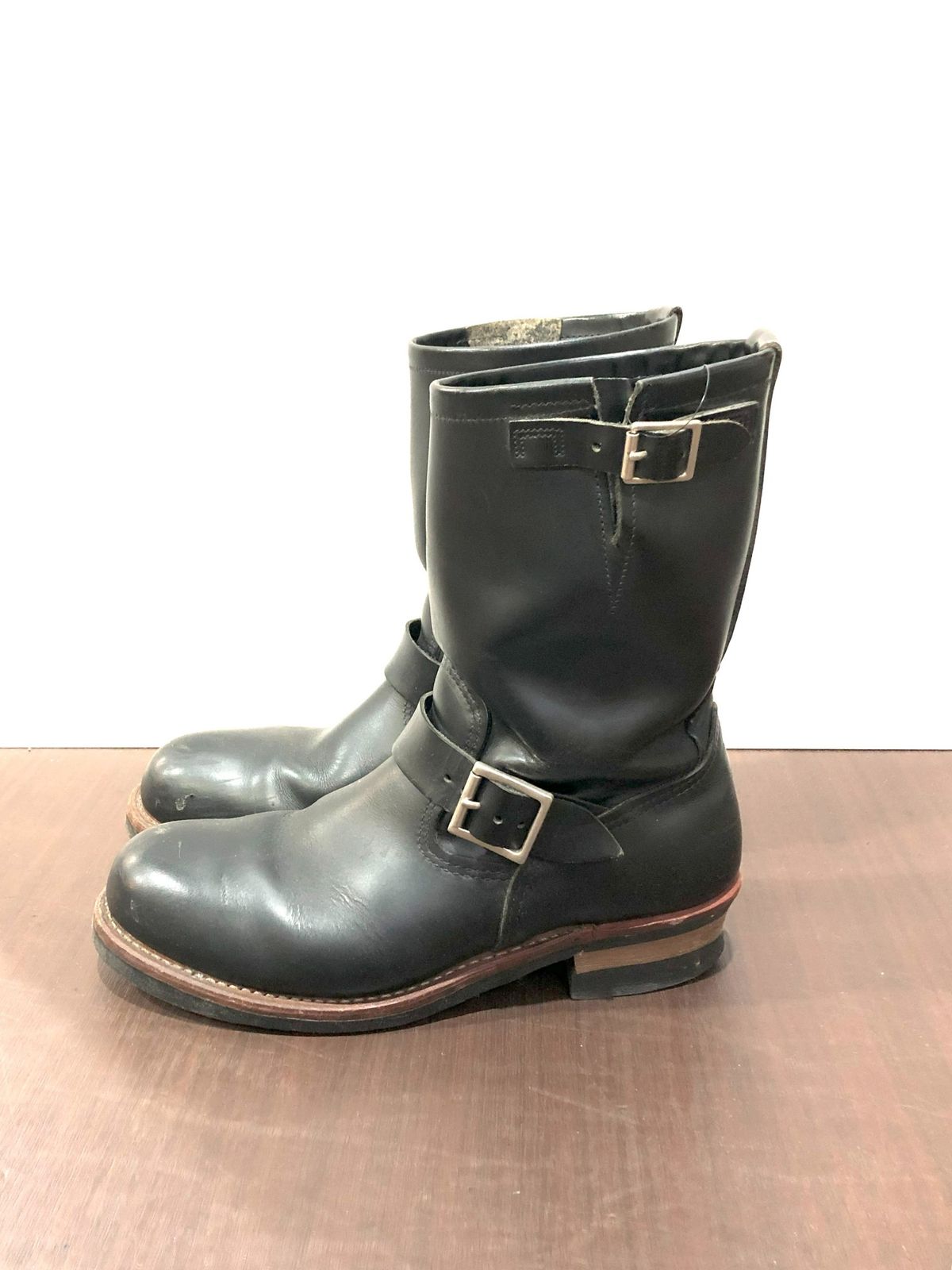 RED WING