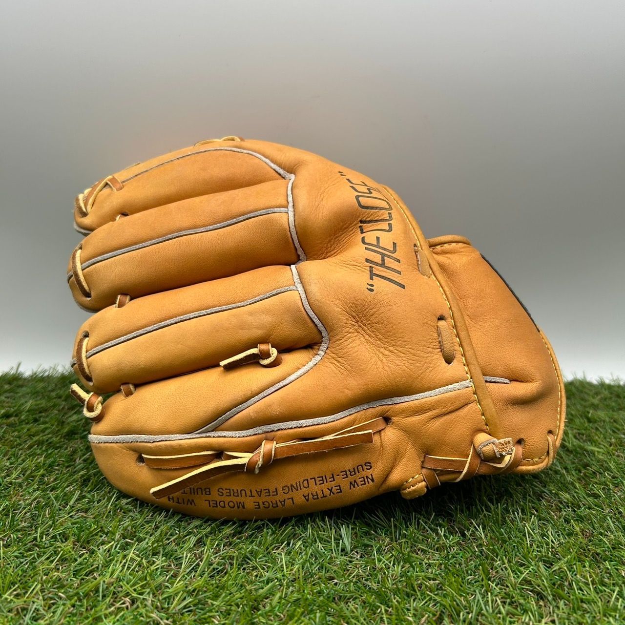 M0532) Mizuno ミズノ ワールドウィン 赤カップ 大人用 硬式 内